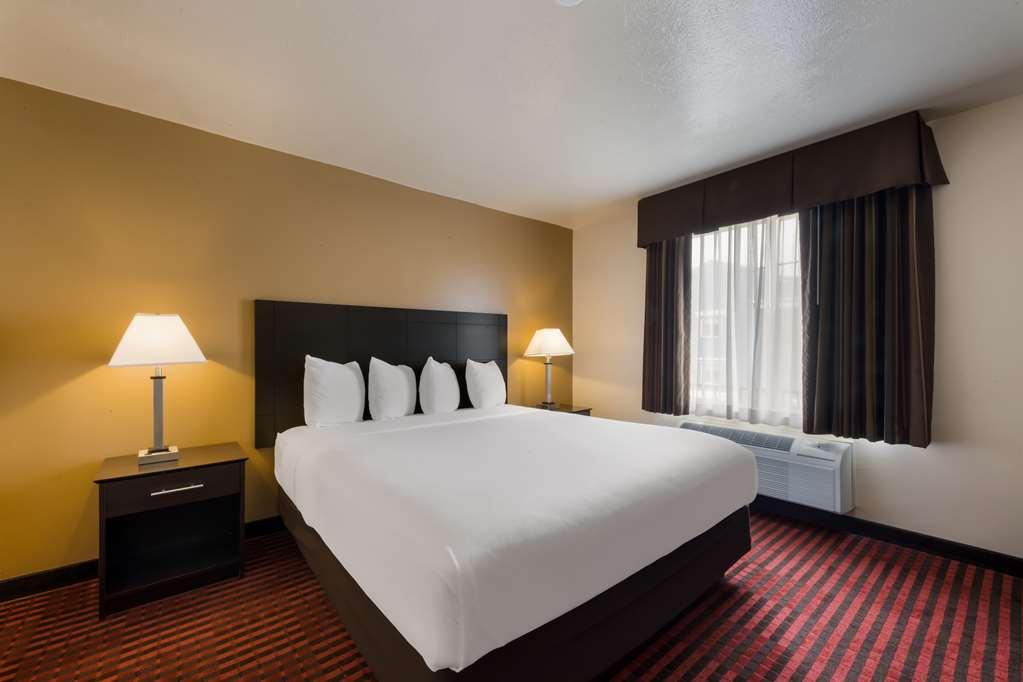 Best Western Salinas Valley Inn & Suites Kamer foto