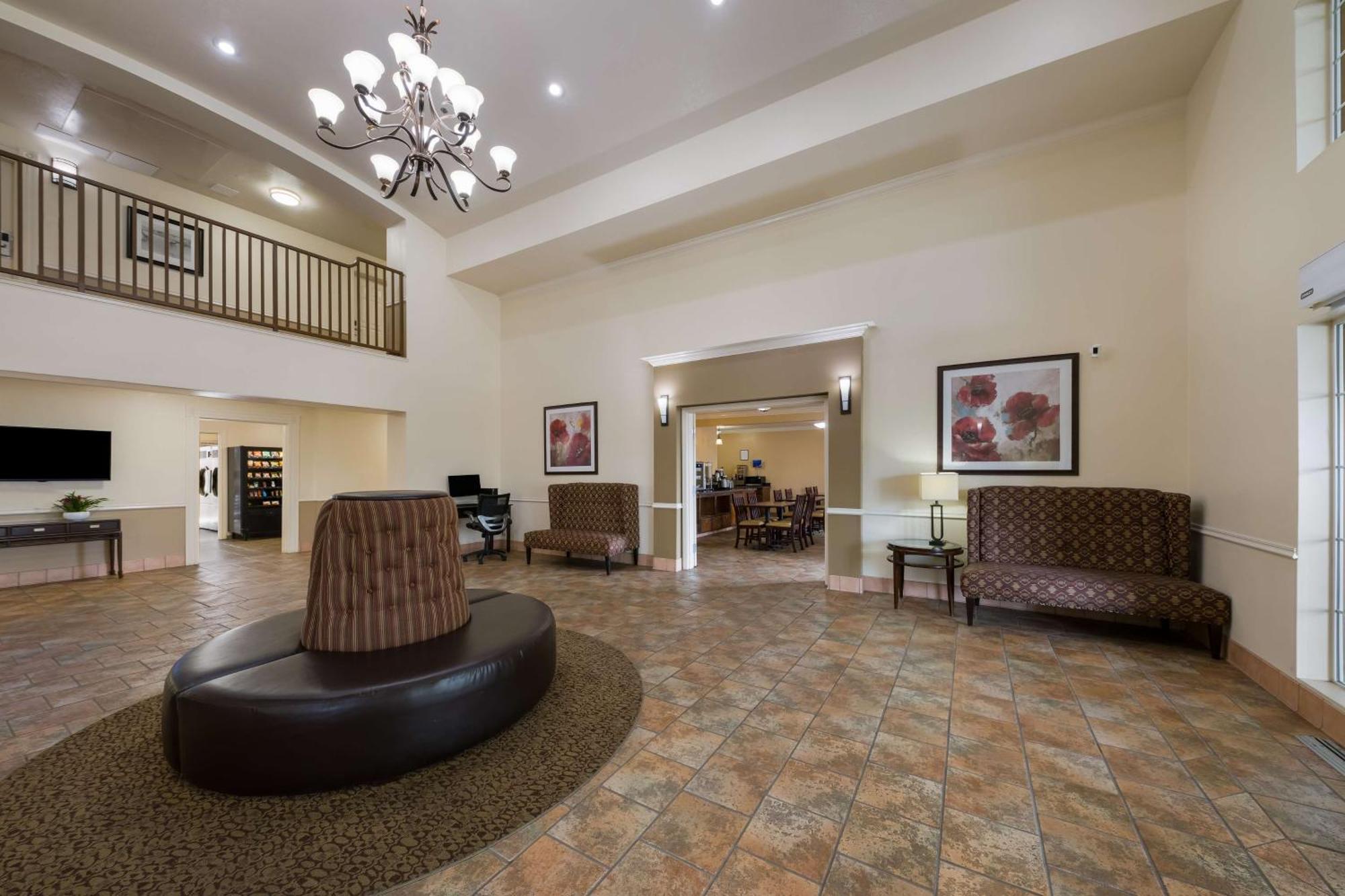 Best Western Salinas Valley Inn & Suites Buitenkant foto