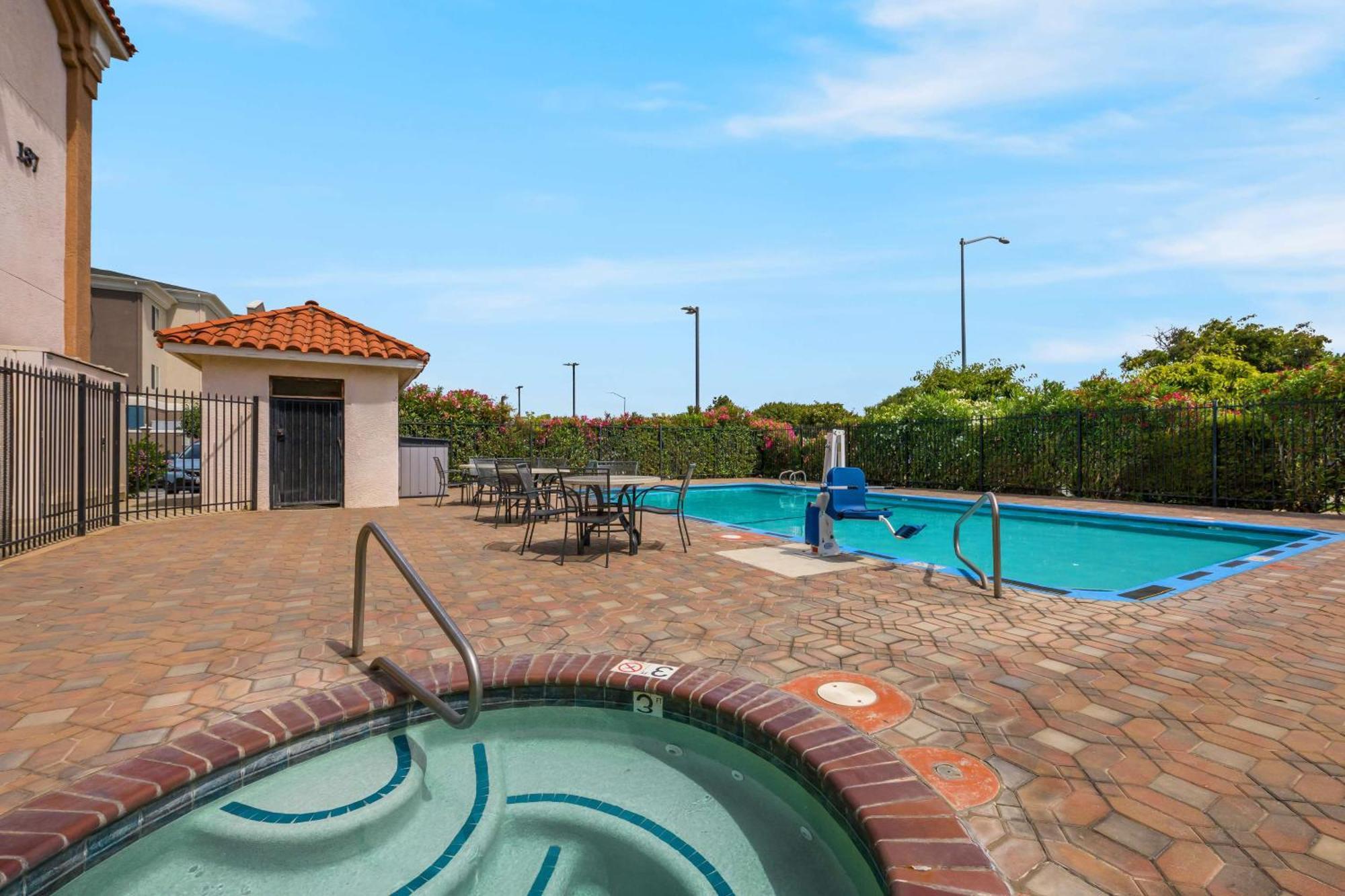 Best Western Salinas Valley Inn & Suites Buitenkant foto