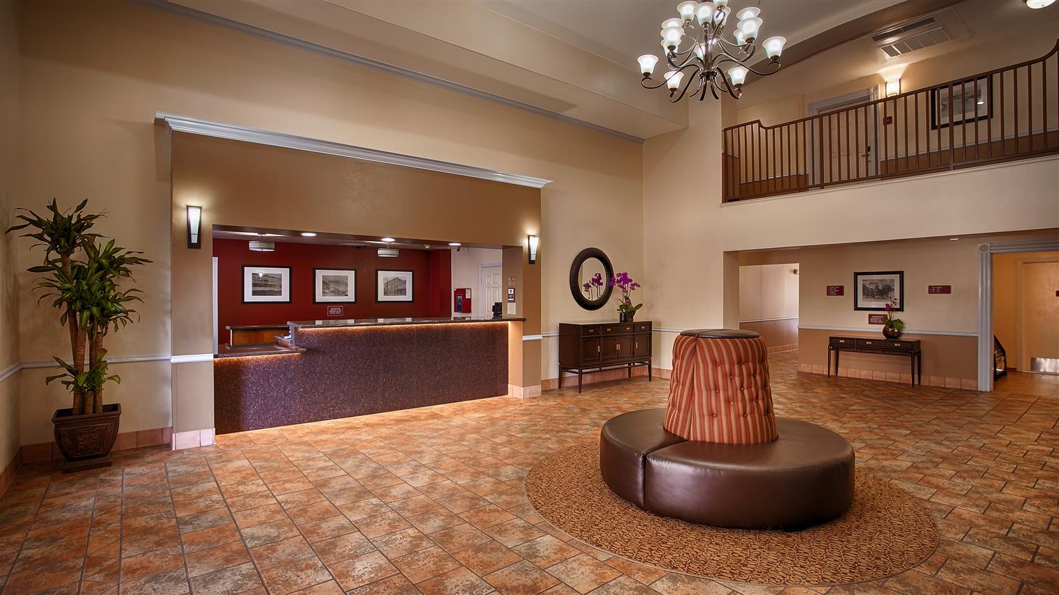Best Western Salinas Valley Inn & Suites Buitenkant foto